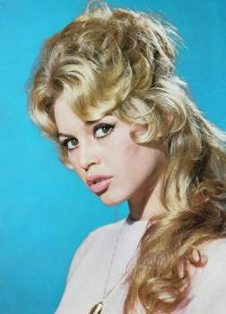 Brigitte Bardot fotografia č.05 - Kliknutím na obrázok zatvorte -